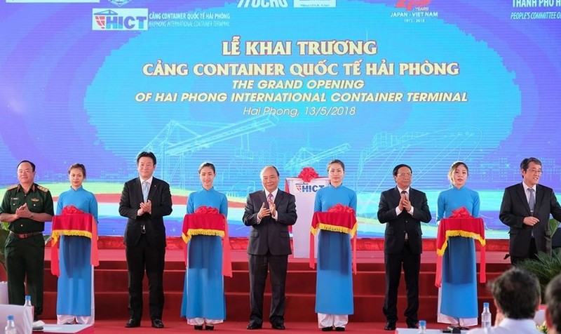 Thủ tướng dự khai trương cảng container quốc tế Hải Phòng